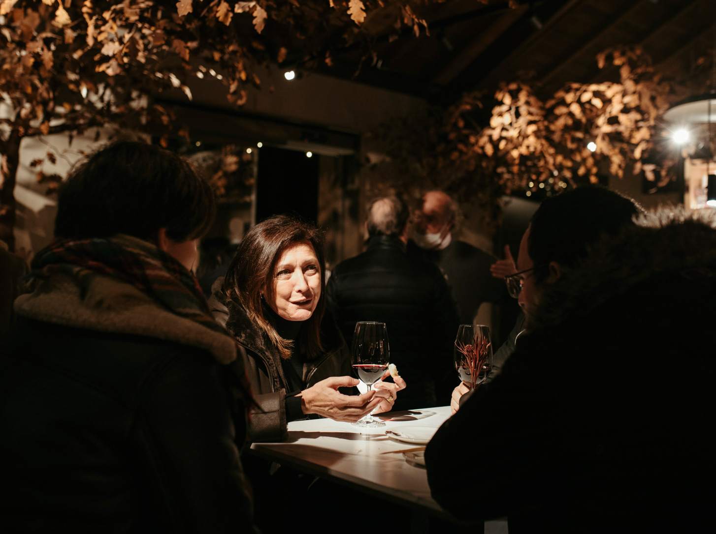 Barrio-de-la-estación-Navidad-2022-Tapa-y-Vino