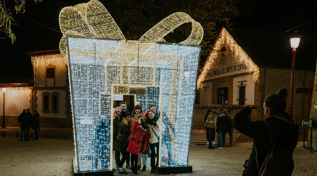 El Barrio de la Estación prende su Navidad